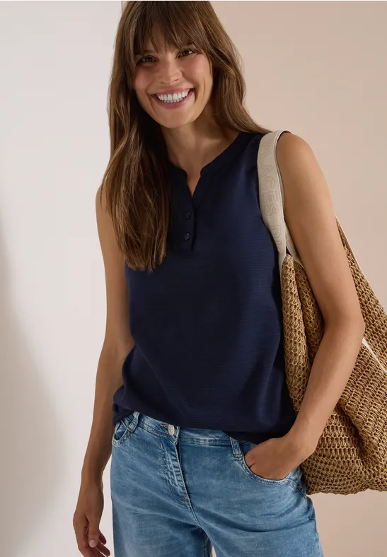 Strukturiertes ärmelloses Top mit Split-Neck