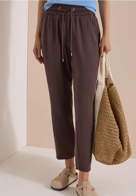 Loose Fit Slim Leg Hose