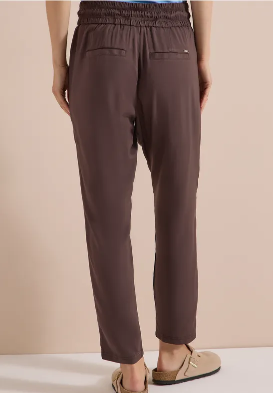 Loose Fit Slim Leg Hose