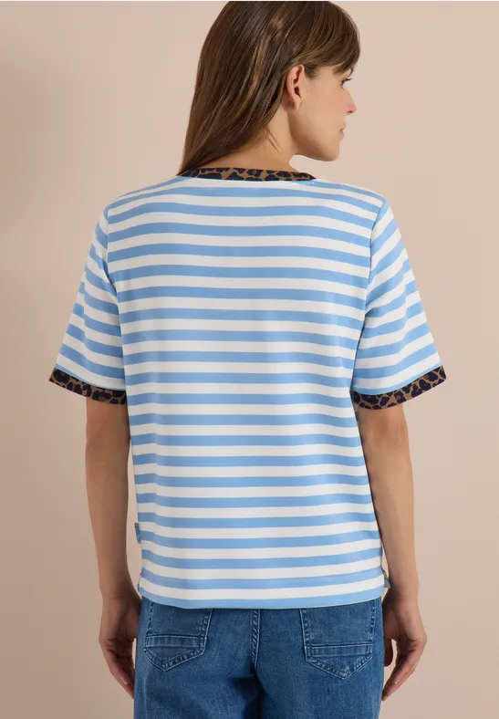 Gestreiftes T-Shirt mit Leoparden-Details