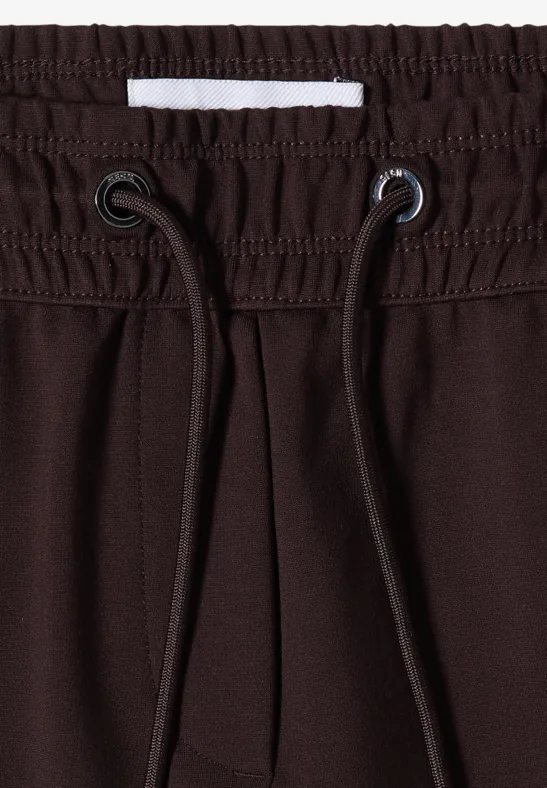 Lässige Jerseyhose mit schmalem Bein