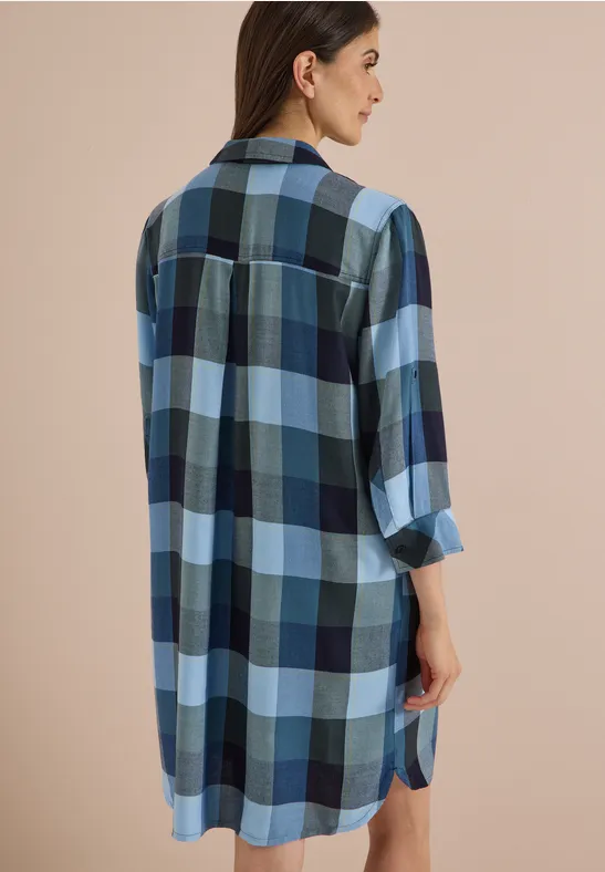 Kariertes knielanges Hemdblusenkleid