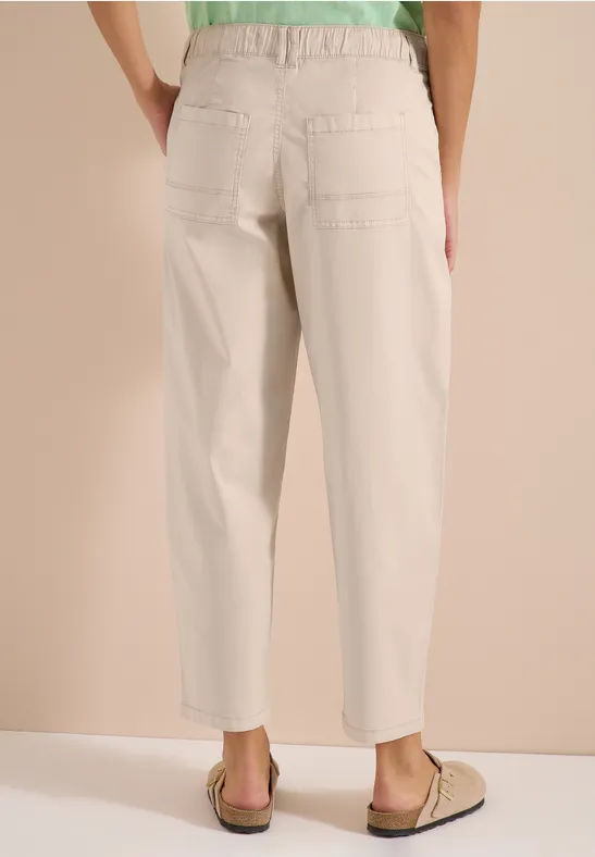 Mid-Waist Barrel-Leg-Hose im Casual Fit