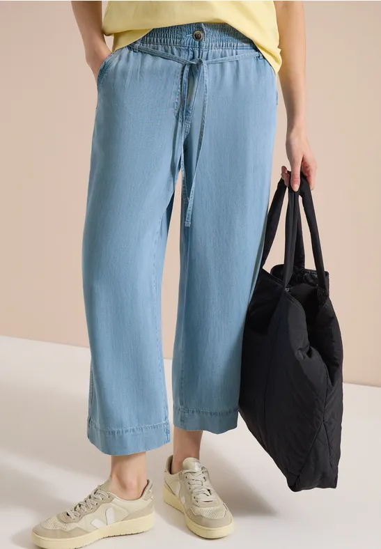 High-Waist-Hose mit weitem Bein