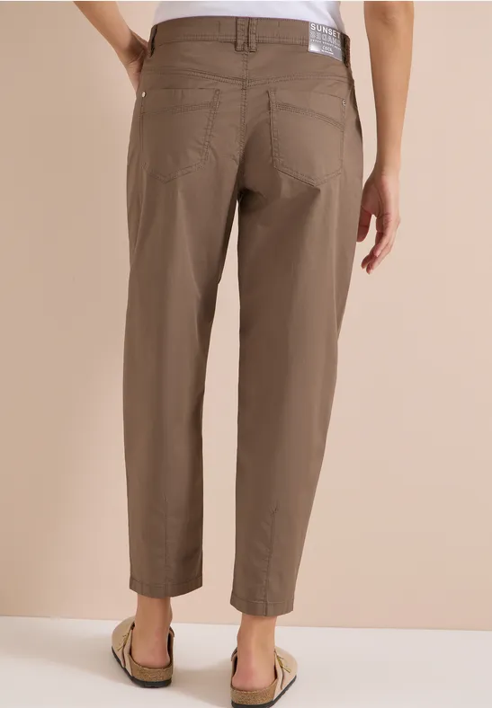 Barrel-Leg Hose mit mittlerer Bundhöhe