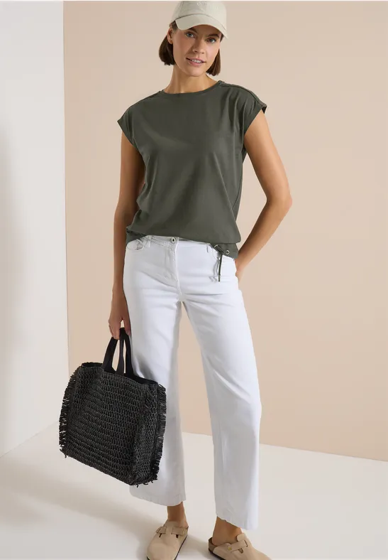 T-Shirt mit Crochet-Schulterdetails