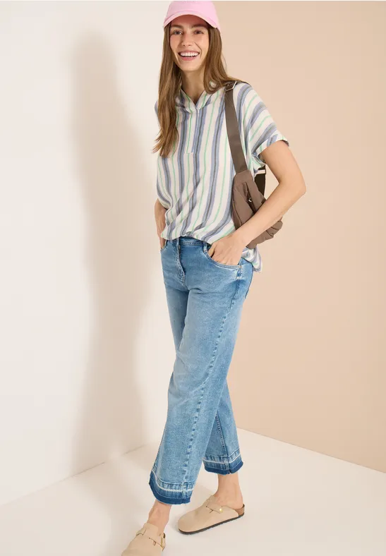 Gestreifte Kurzarmbluse mit Split-Neck