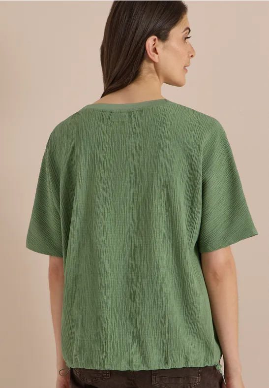 Strukturiertes Blusenshirt mit überschnittenen Schultern