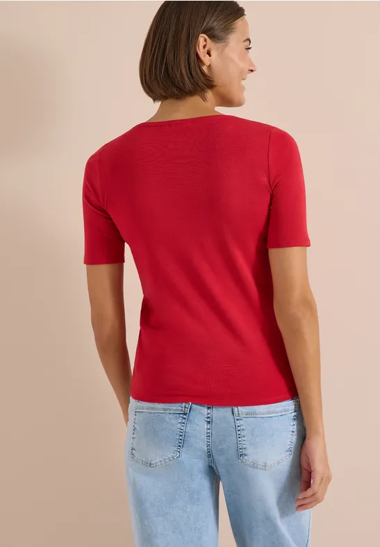 Schlichtes Baumwoll-Shirt mit V-Ausschnitt