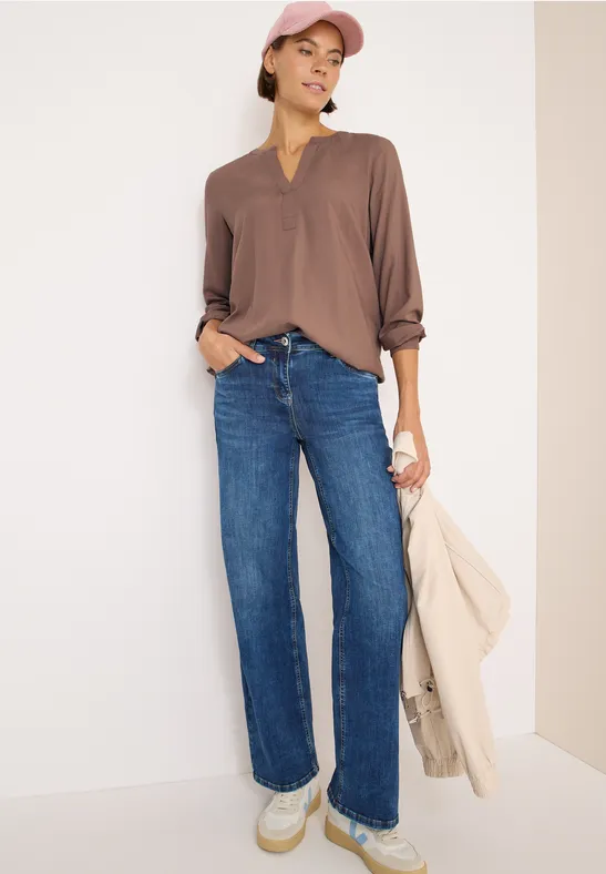 Bluse mit geschlitztem Ausschnitt