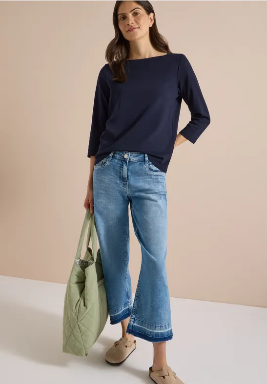 Jersey-Shirt mit U-Boot-Ausschnitt