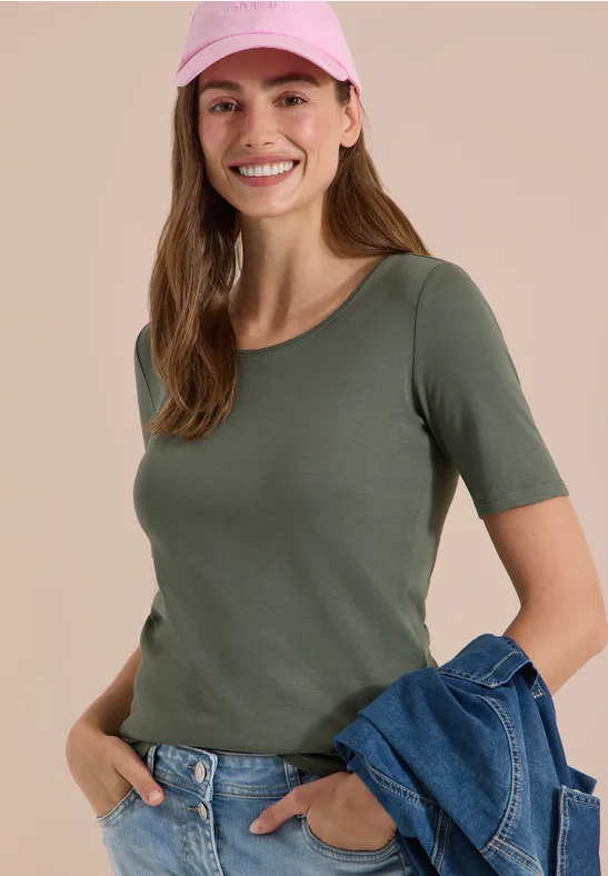 Minimalistisches T-Shirt mit Halbarmlänge