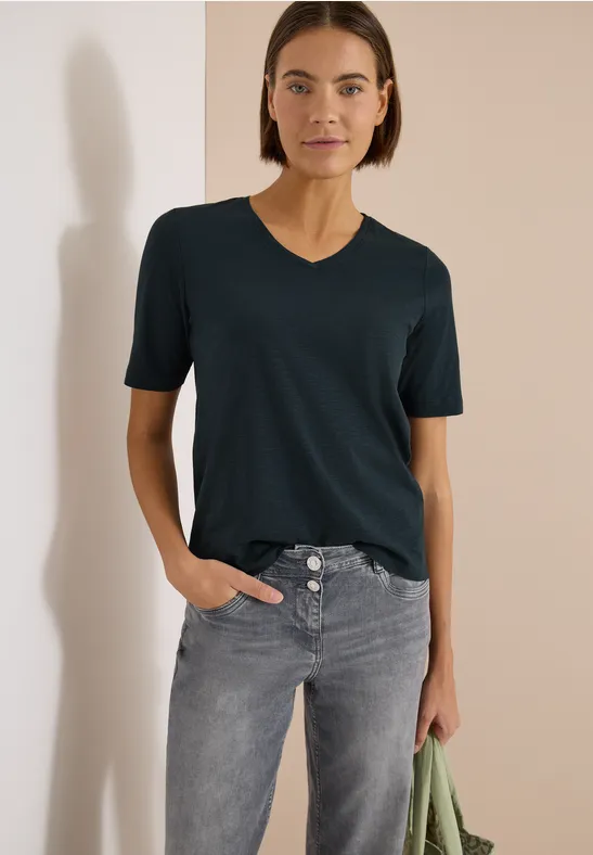 T-Shirt mit V-Ausschnitt aus Flammgarn