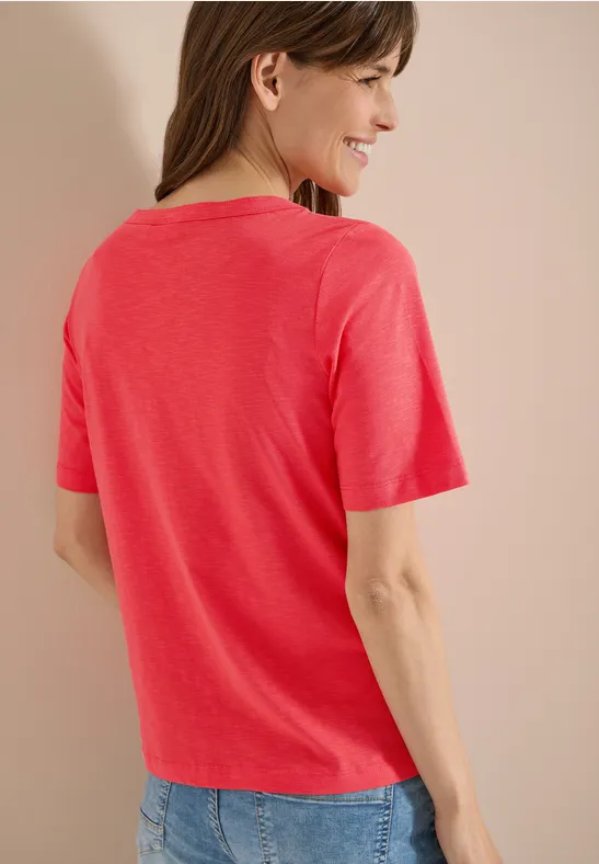 Baumwoll-Shirt mit U-Boot-Ausschnitt