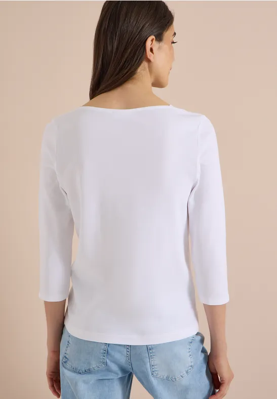 Jerseyshirt mit femininem U-Boot-Ausschnitt