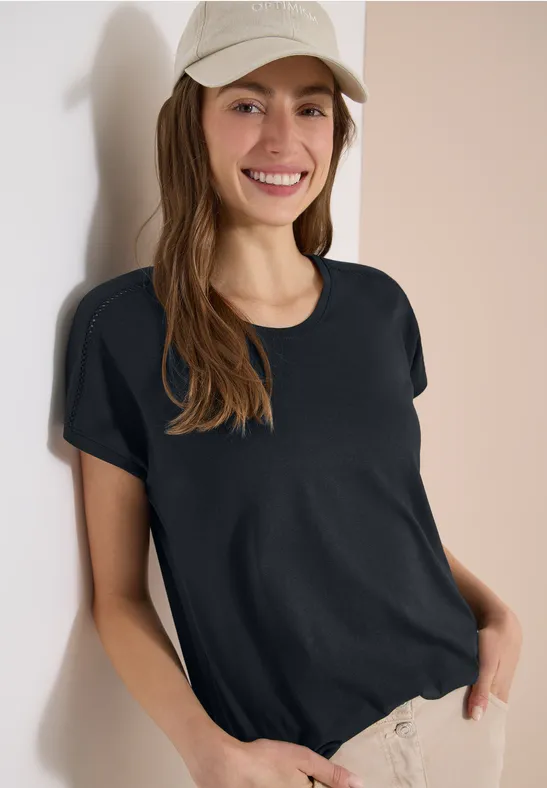 Jerseyshirt mit feiner Schulterspitze