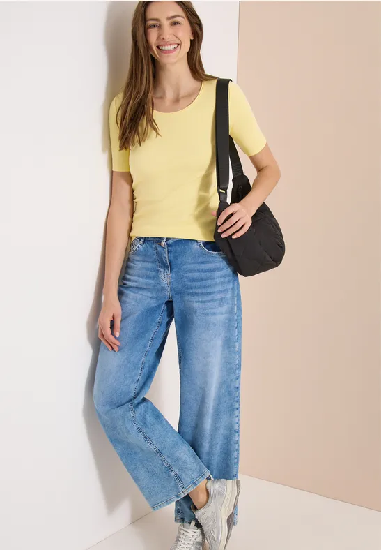 Klassisches Rundhals Basic-T-Shirt