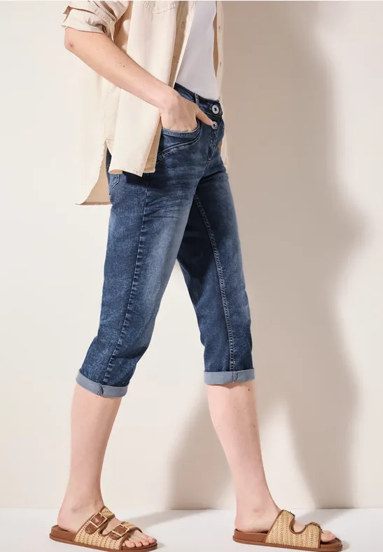 Lässige Slim Fit Capri-Jeans