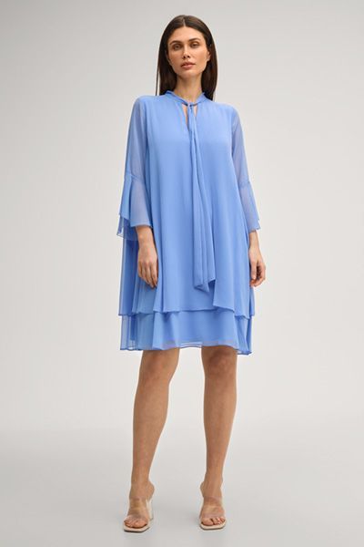 Elegantes Lagen-Minikleid aus Crêpe