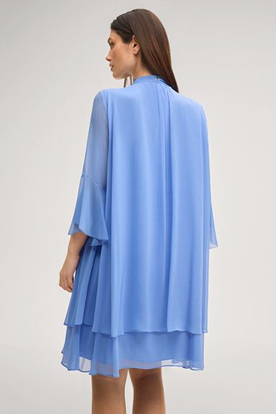 Elegantes Lagen-Minikleid aus Crêpe