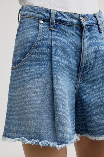 Falten-Denim-Shorts mit Logo-Print