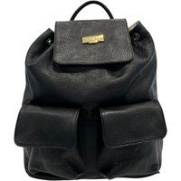 Lederrucksack mit strukturierten Vordertaschen