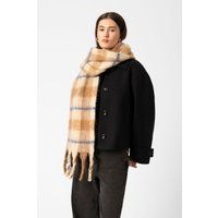 Weicher Oversize-Karo-Fransen-Schal