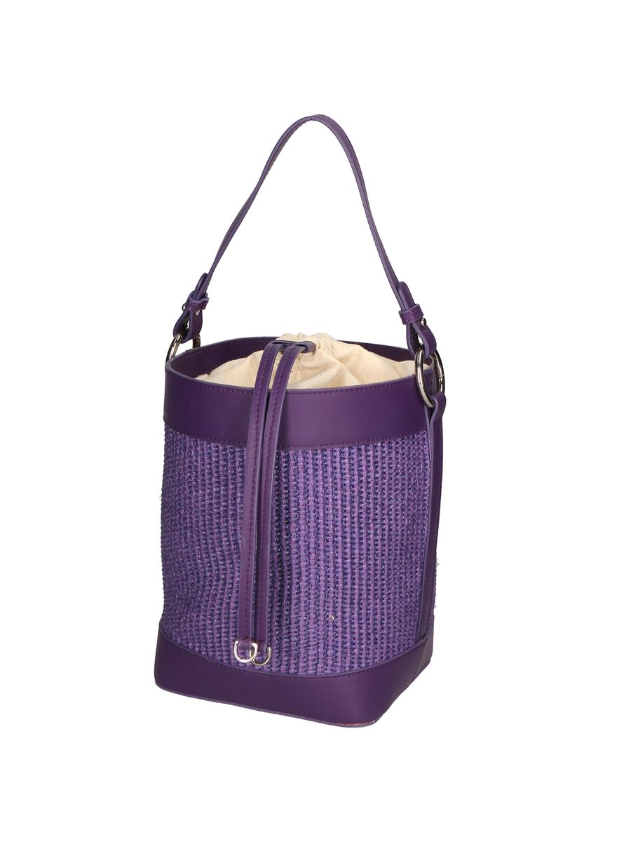 Beuteltasche mit geflochtener Struktur
