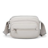 Minimalistische Multi-Zip Kameratasche