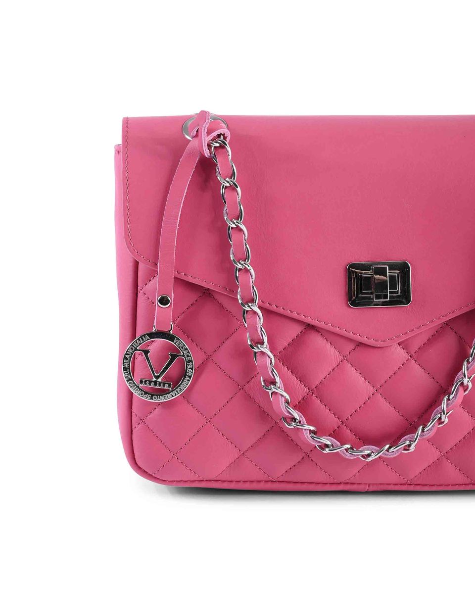 Gesteppte Leder-Schultertasche mit Klappe
