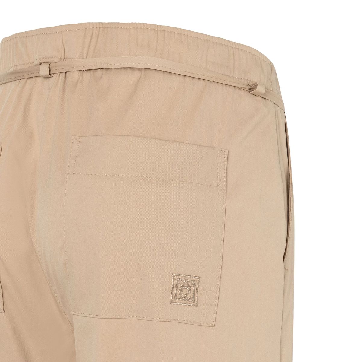 Stoffhose mit geradem Bein und Bindegürtel