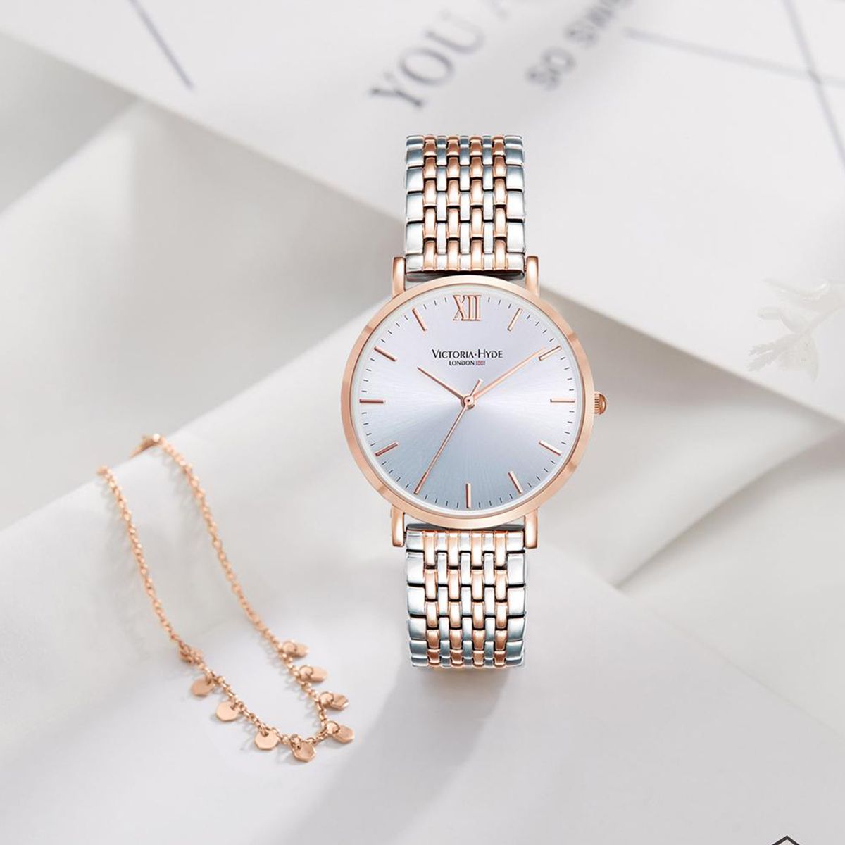 Elegante Bicolor Uhr und Schmuckset