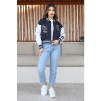 Kurze Bomberjacke im Varsity-Stil