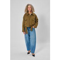 Kurzjacke im Utility-Stil mit Gürtel