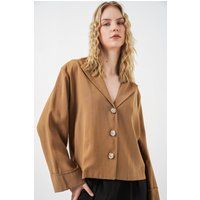 Oversize-Blazer im Boxy-Schnitt mit Goldknöpfen