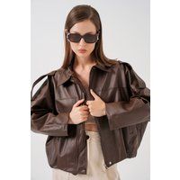 Übergroße Kunstlederjacke mit Reißverschluss