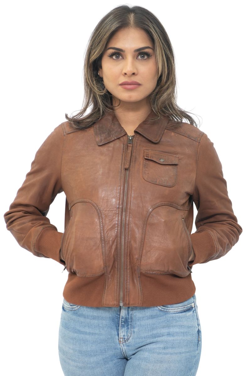 Klassische Lederbomberjacke mit Spitzkragen
