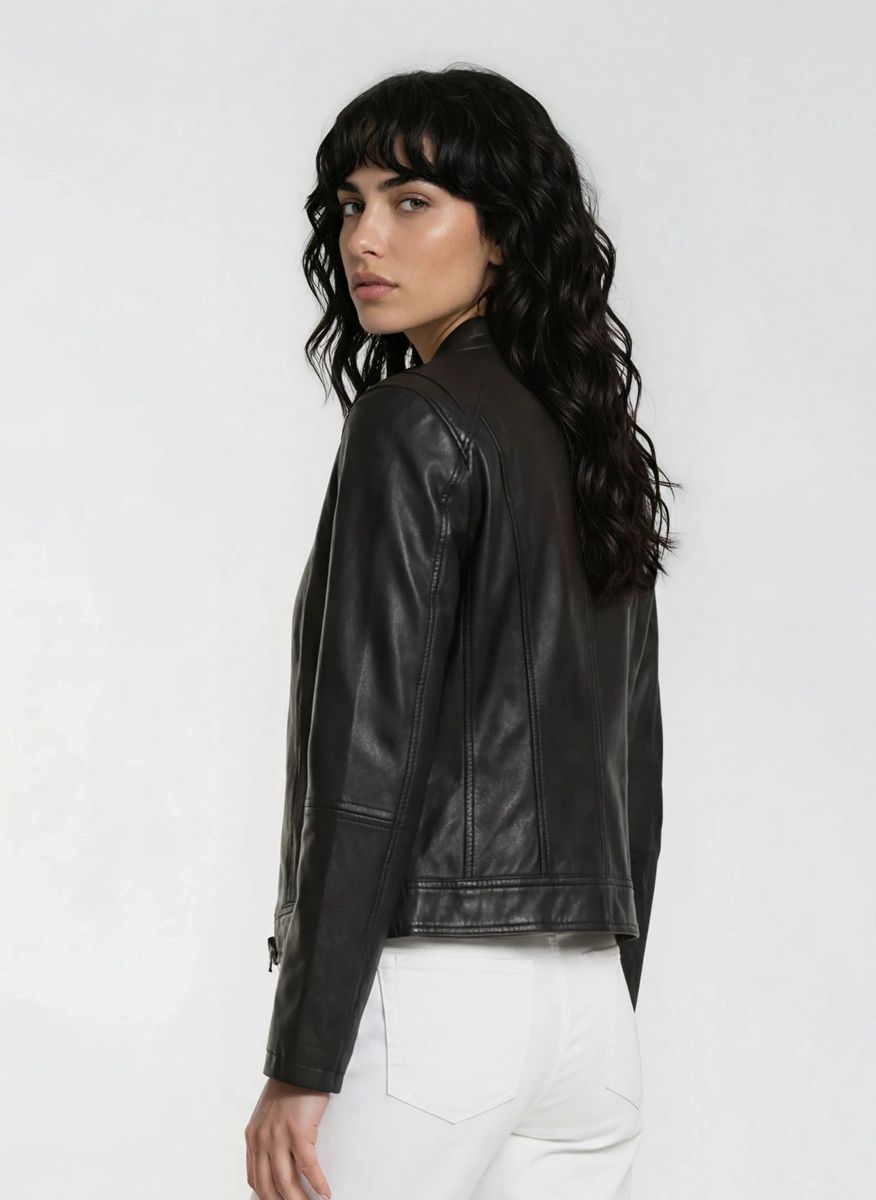 Schlichte Lederjacke mit Stehkragen