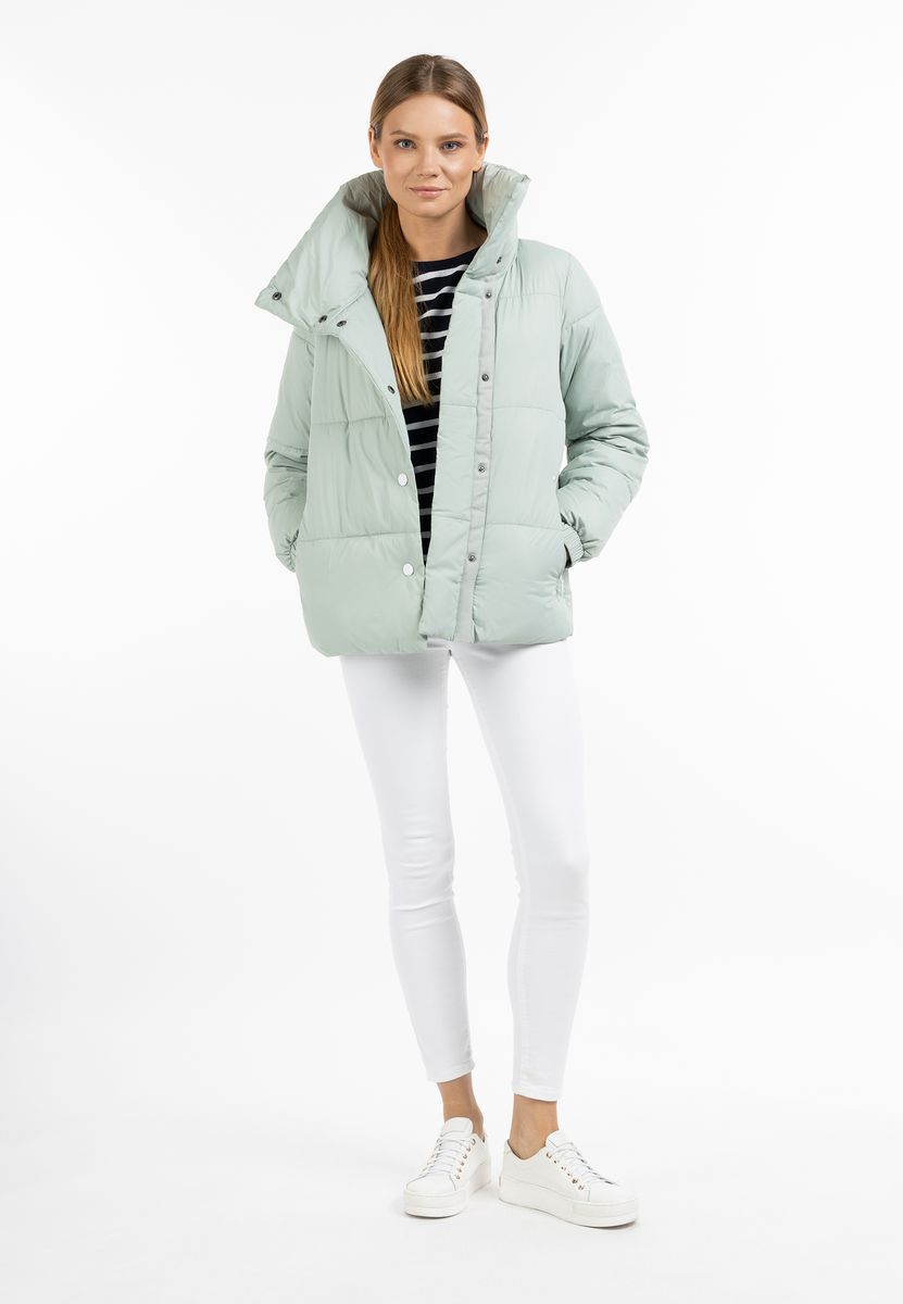 Minimalistische wattierte gesteppte Pufferjacke