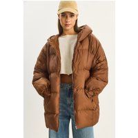 Übergroße Pufferjacke mit Kapuze