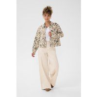 Lockere Jeansjacke mit Leopardenmuster
