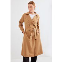 Zweireihiger Trenchcoat mit Gürtel