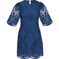 Filigranes Spitzen-Minikleid mit Glockenärmeln
