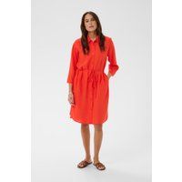 Locker geschnittenes Hemdblusenkleid mit Gürtel