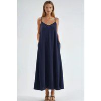 Fließendes A-Linien-Maxi-Trägerkleid