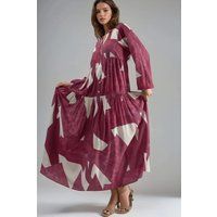 Bedrucktes Stufen-Maxikleid mit Geometriemuster
