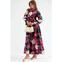 Elegantes gestuftes Maxi-Blumenkleid