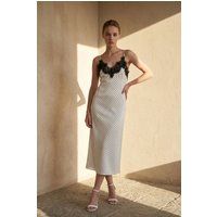 Gepunktetes Slip-Kleid mit Spitzenbesatz