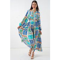 Gemustertes Maxikleid mit Stufen und Gürtel