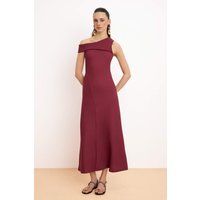 Asymmetrisches One-Shoulder-Maxikleid
